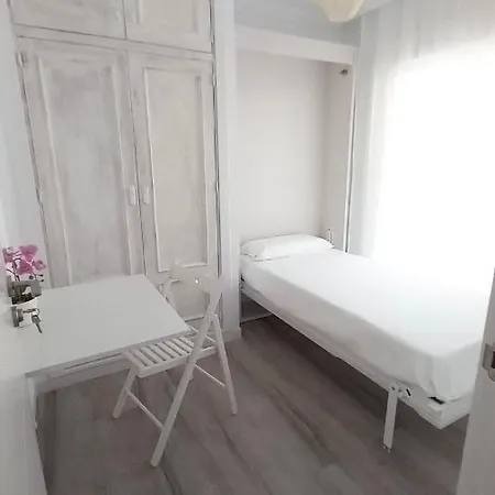홈스테이 Privada Con Terraza Alhattic 알하우린데라토레